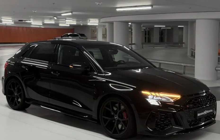 huur Audi RS3 Sportback