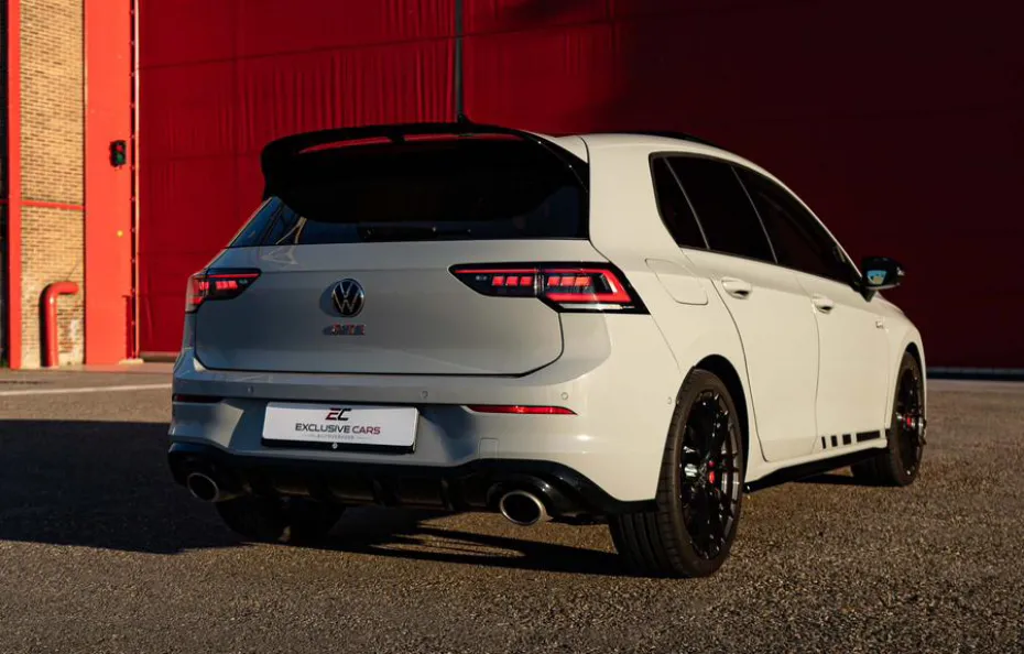 huur Volkswagen Golf 8.5 GTI Clubsport