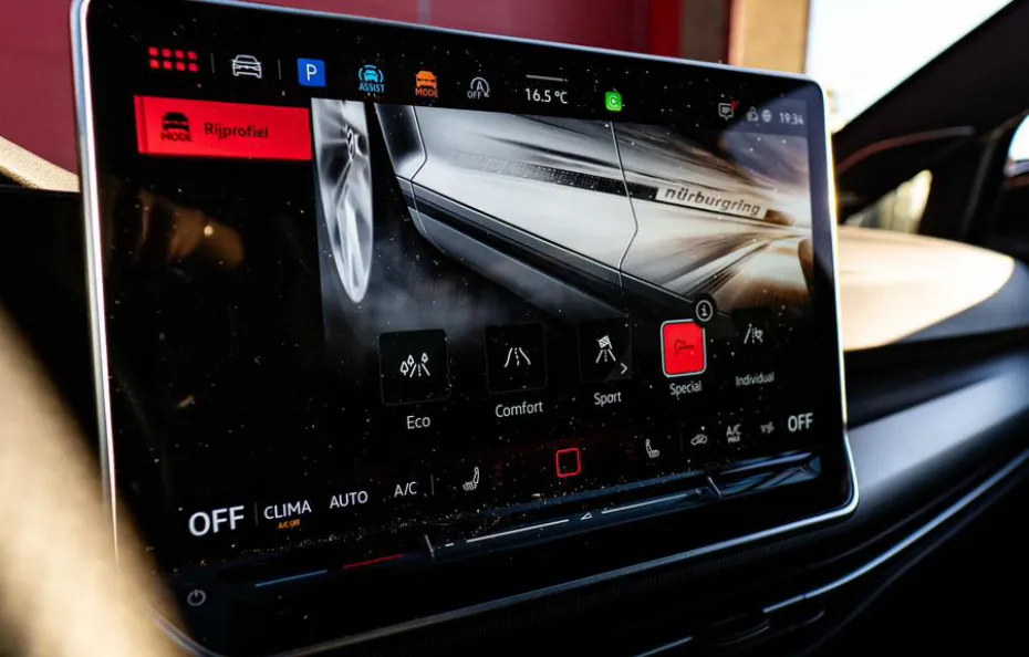 huur Volkswagen Golf 8.5 GTI Clubsport