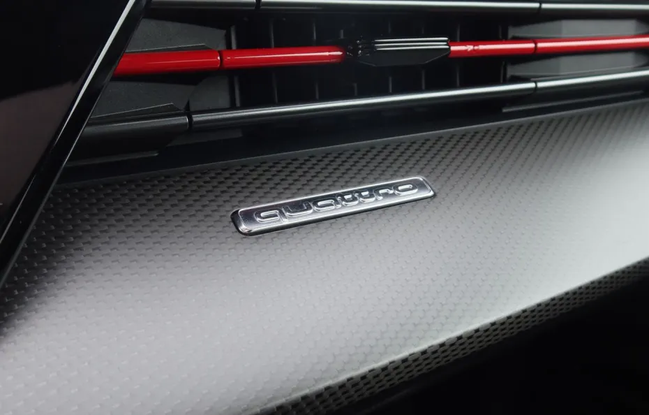 huur Audi RS3 Limousine (2025)