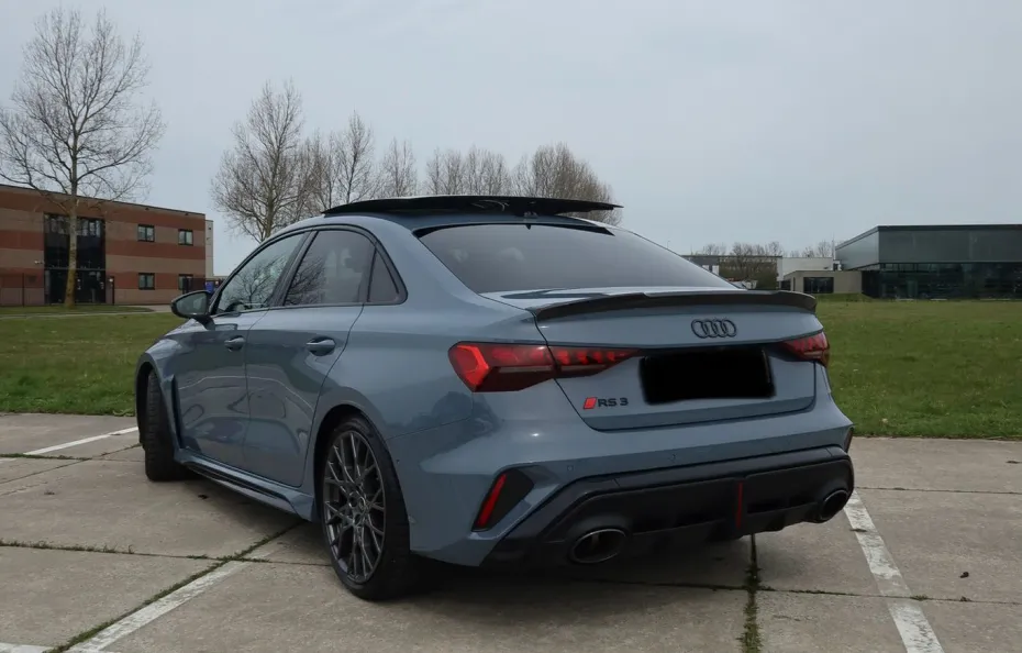 huur Audi RS3 Limousine (2025)