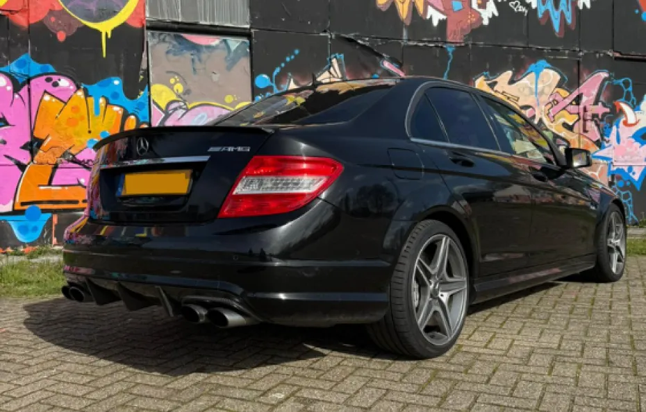 huur Mercedes Benz C63 AMG