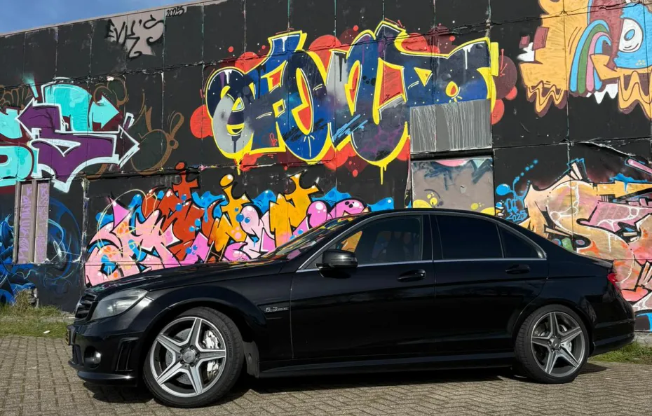 huur Mercedes Benz C63 AMG