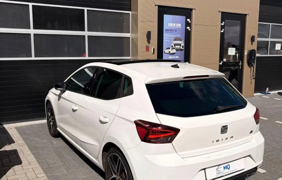 huur Seat Ibiza FR 1