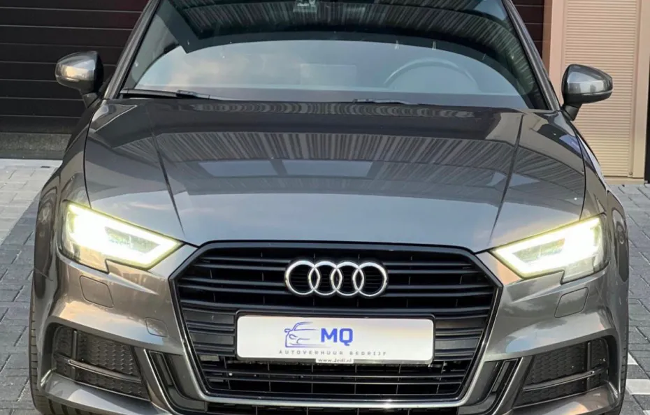 huur Audi A3 Limousine 1