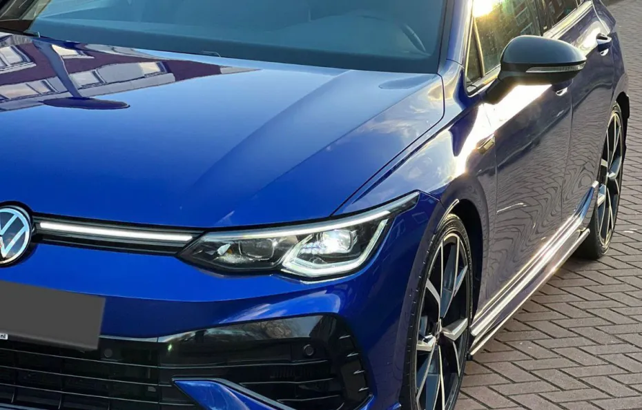 huur Volkswagen Golf 8R Performance 1