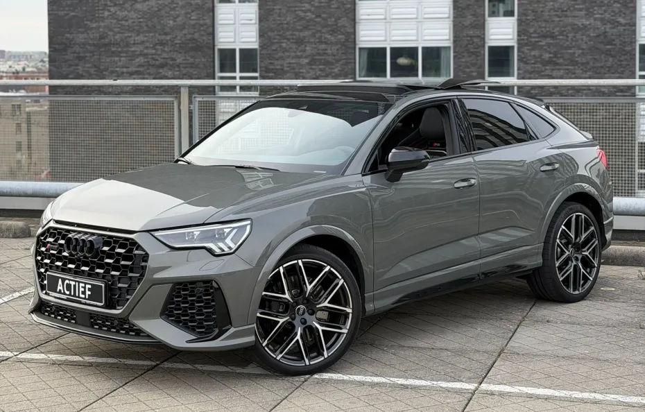huur Audi RSQ3 Performance 1/555 Edition