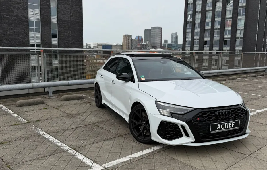 huur Audi RS3 Sportback