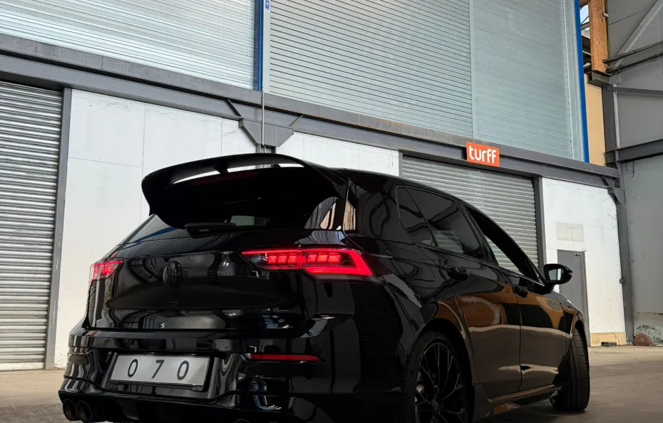 huur Volkswagen Golf 8.5R Performance