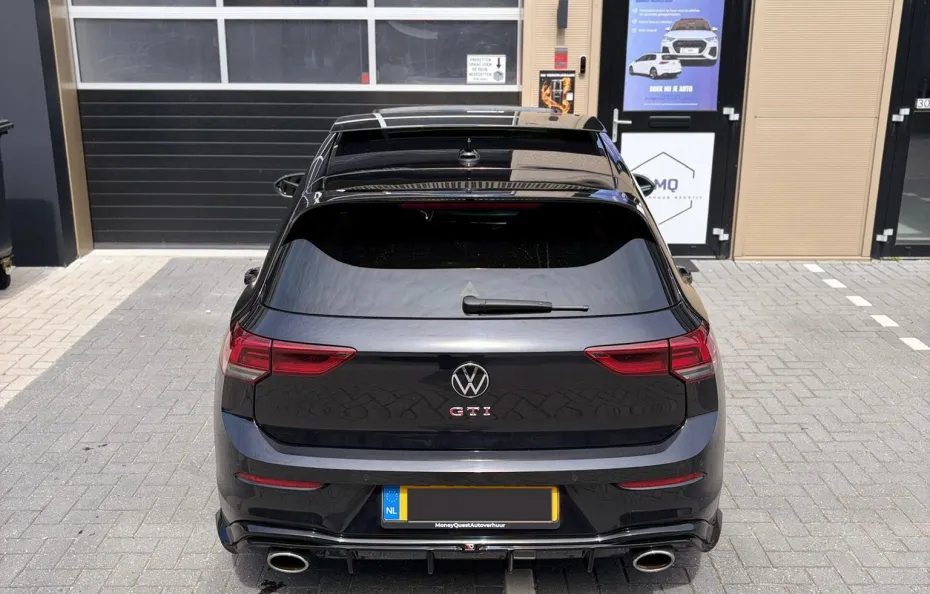 huur Volkswagen Golf 8 GTI Clubsport 1