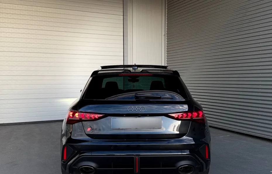 huur Audi RS3 Sportback (2025)
