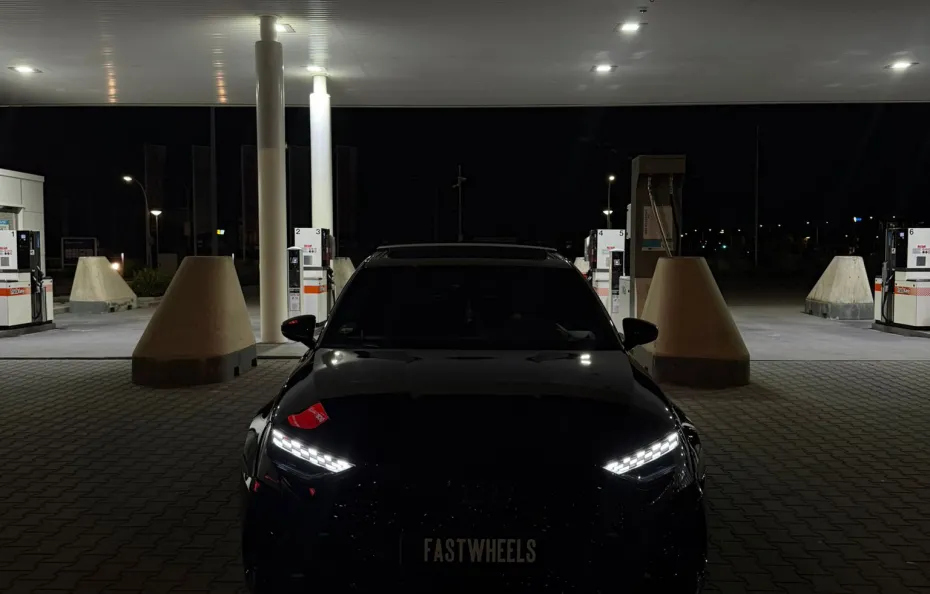 huur Audi RS3 Sportback (2025) 1