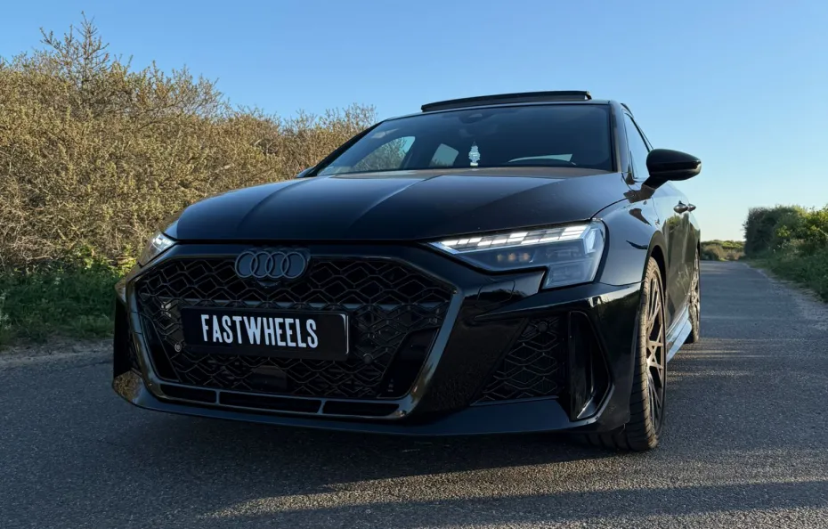huur Audi RS3 Sportback (2025) 1