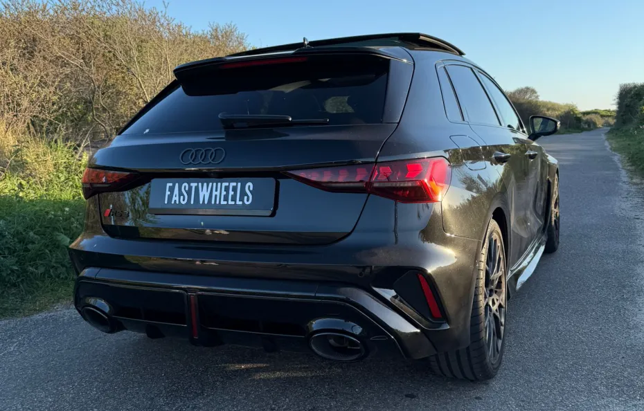 huur Audi RS3 Sportback (2025) 1