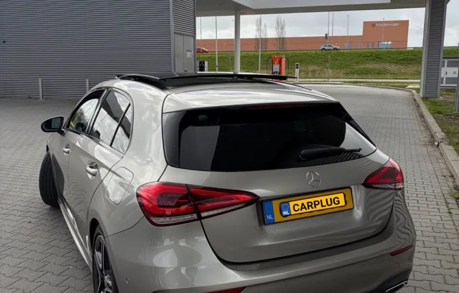 huur Mercedes Benz A200 AMG-Line