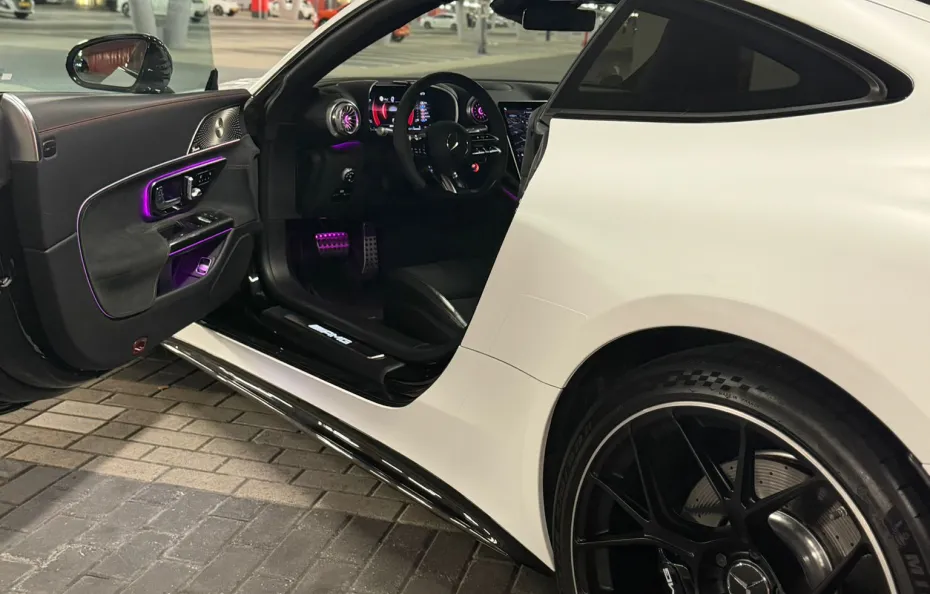 huur Mercedes Benz GT63s F1 Edition (2026) 1