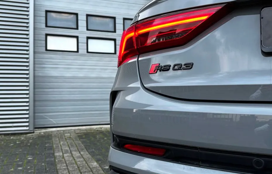huur Audi RSQ3 Sportback