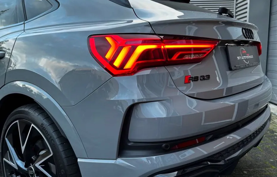 huur Audi RSQ3 Sportback