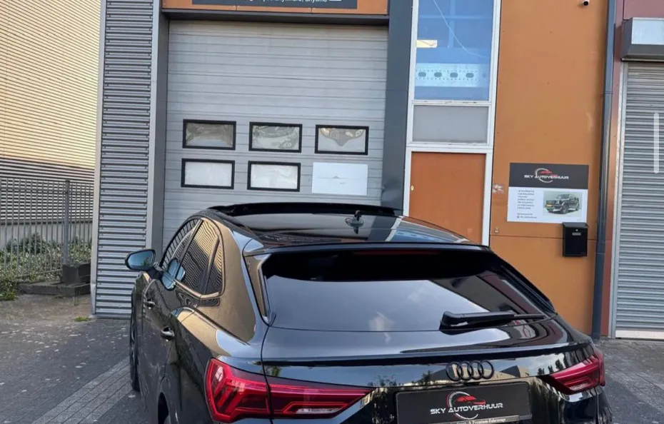 huur Audi RSQ3 Sportback