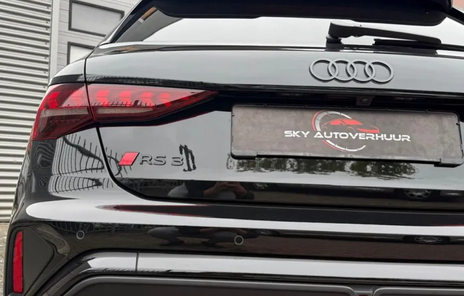 huur Audi RS3 Sportback (2025)