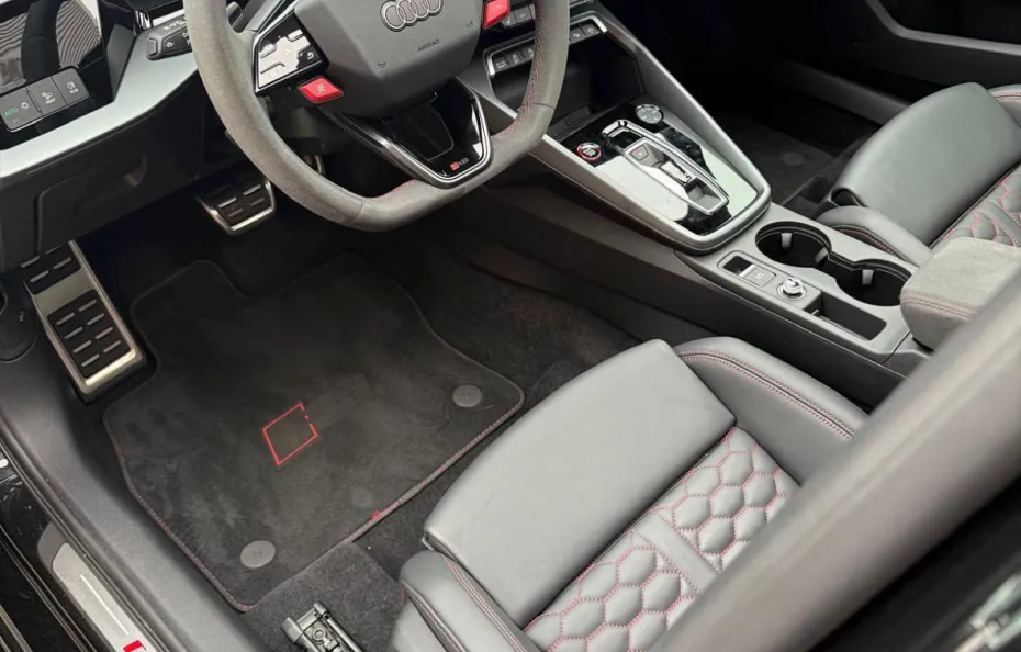 huur Audi RS3 Sportback (2025)