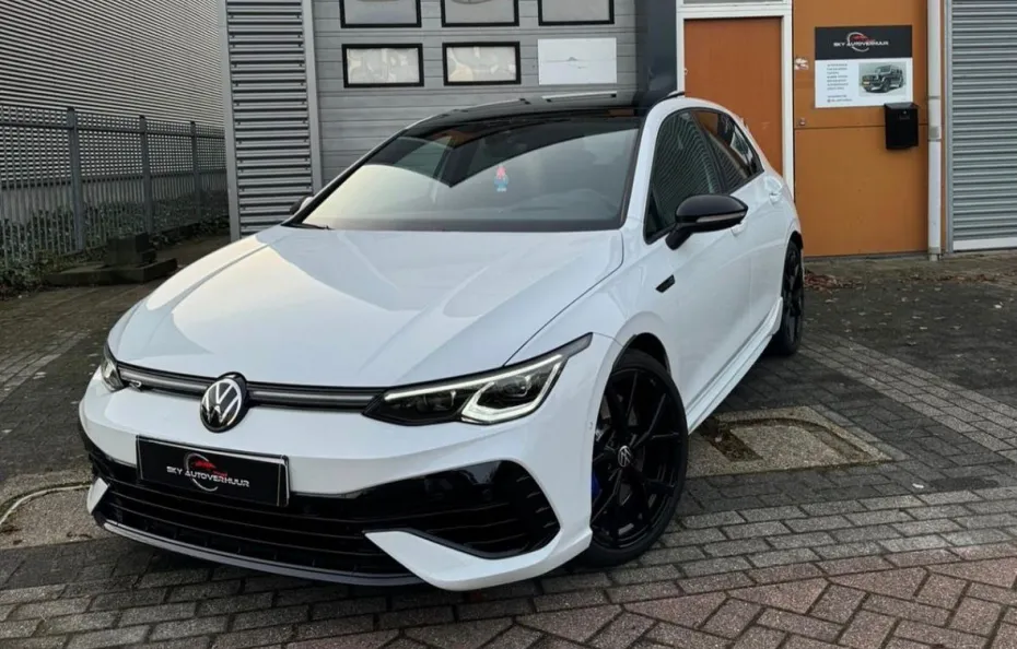 huur Volkswagen Golf 8R Performance 1