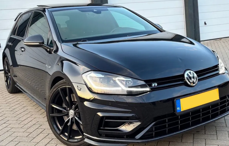 huur Volkswagen Golf 7.5R Performance 1