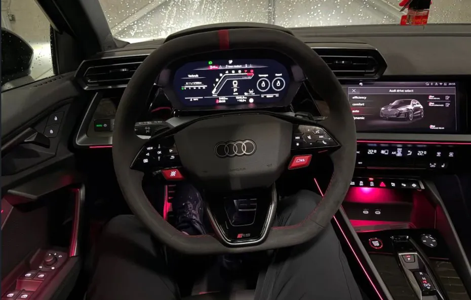 huur Audi RS3 Sportback (2026) 1