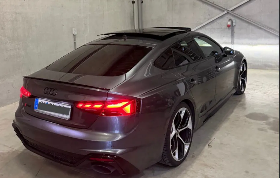 huur Audi RS5 Sportback 1
