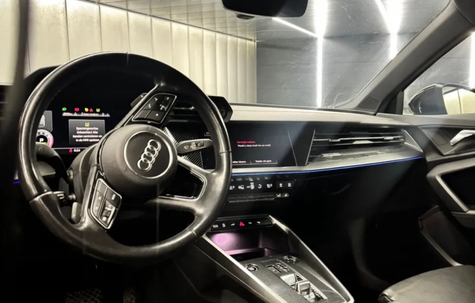 huur Audi A3 S-Line 1