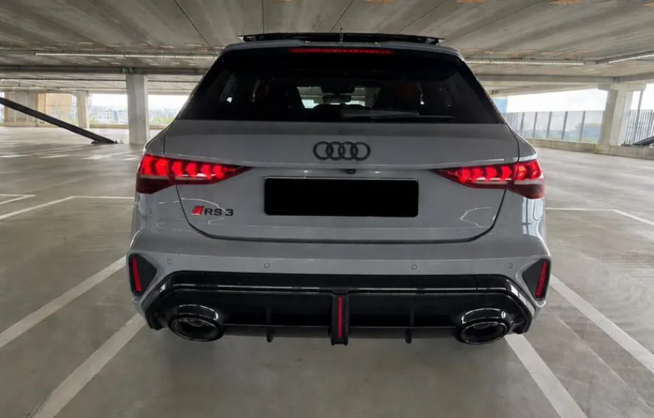 huur Audi RS3 Sportback (2026) 1