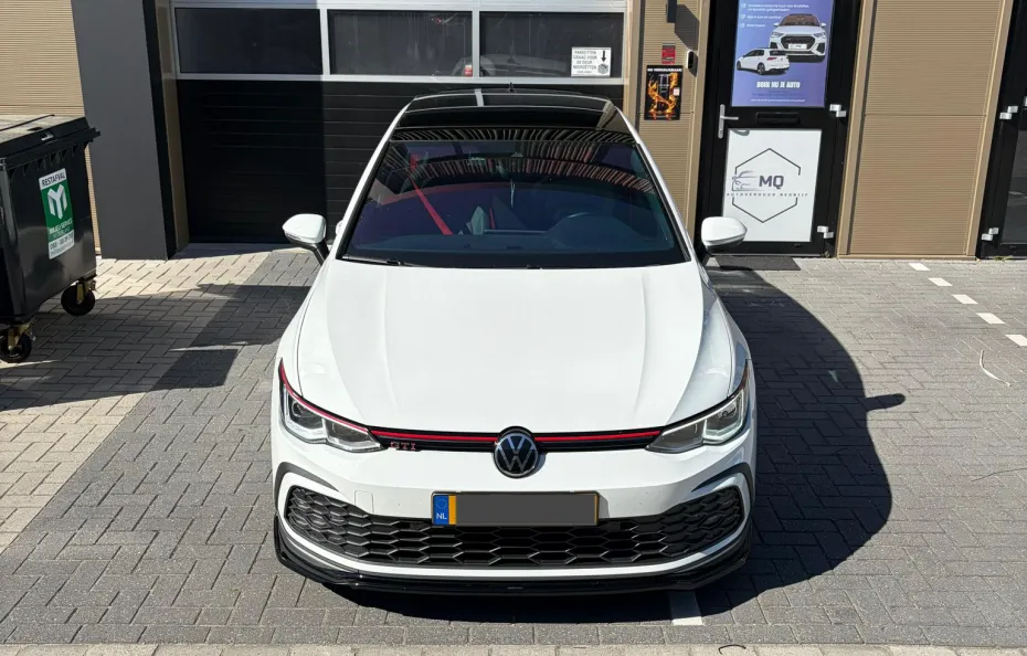 huur Volkswagen Golf 8 GTI (Stage 1+) 1