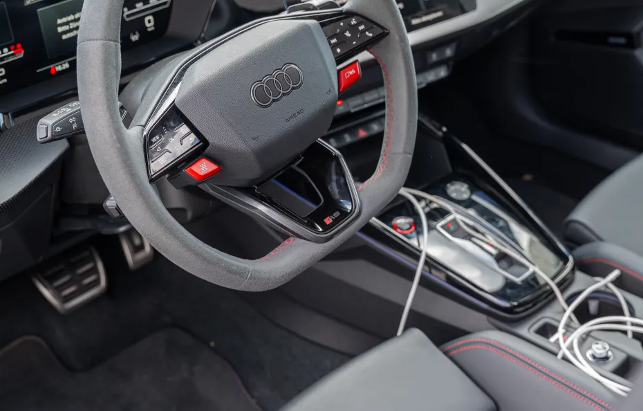 huur Audi RS3 Sportback (2026) 1