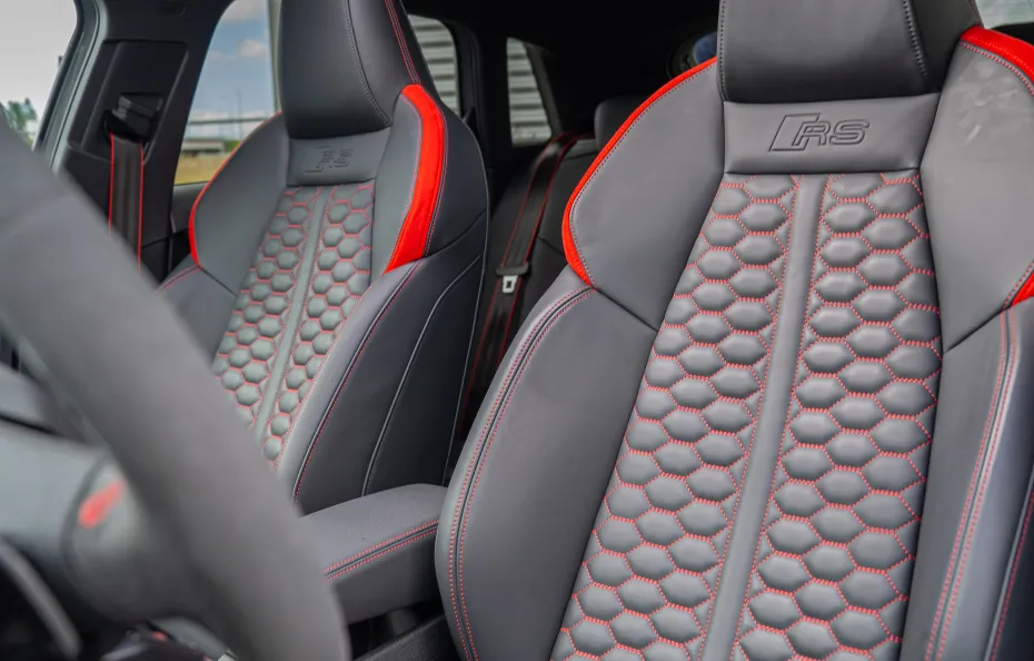 huur Audi RS3 Sportback (2026) 1