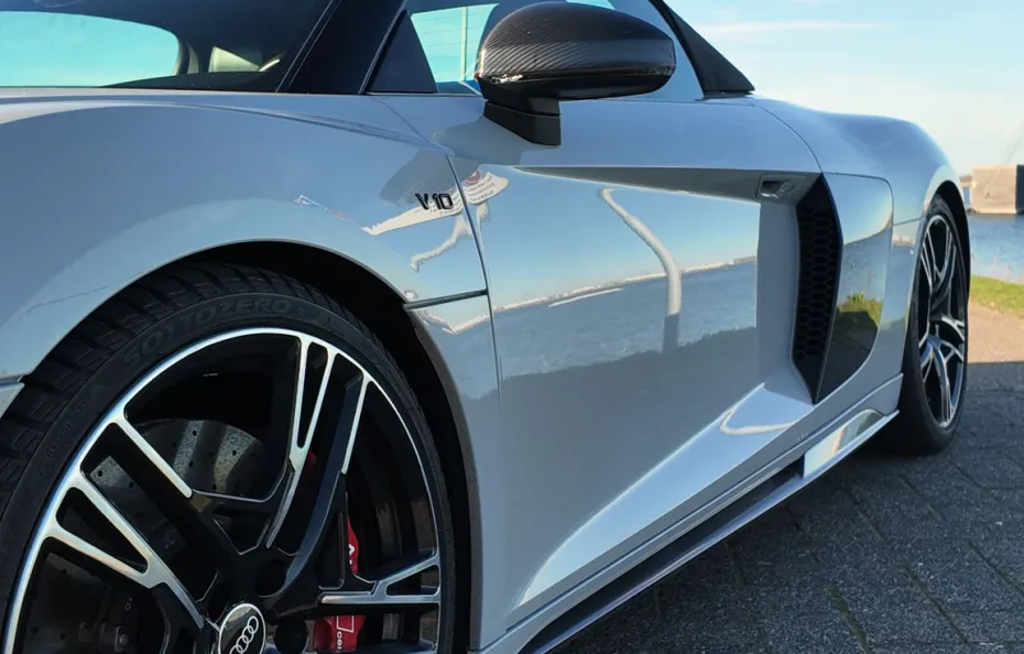 huur Audi R8 Spyder 1
