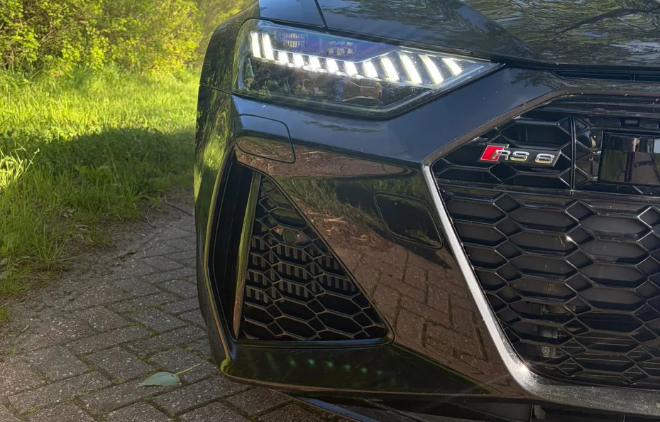 huur Audi RS6 Performance
