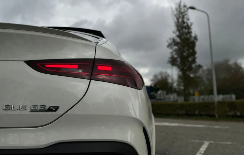 huur Mercedes Benz GLE63s AMG