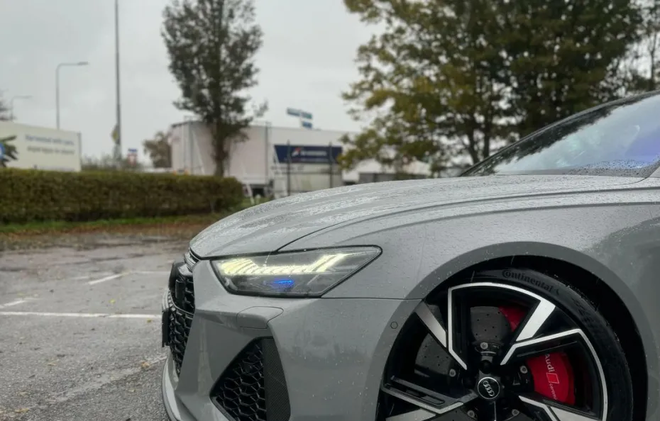 huur Audi RS6 Performance 1