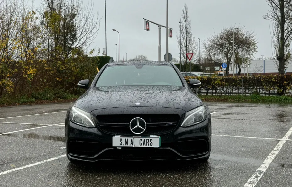 huur Mercedes Benz C63s AMG