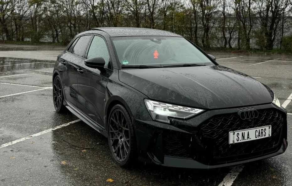 huur Audi RS3 Sportback (2025) 1