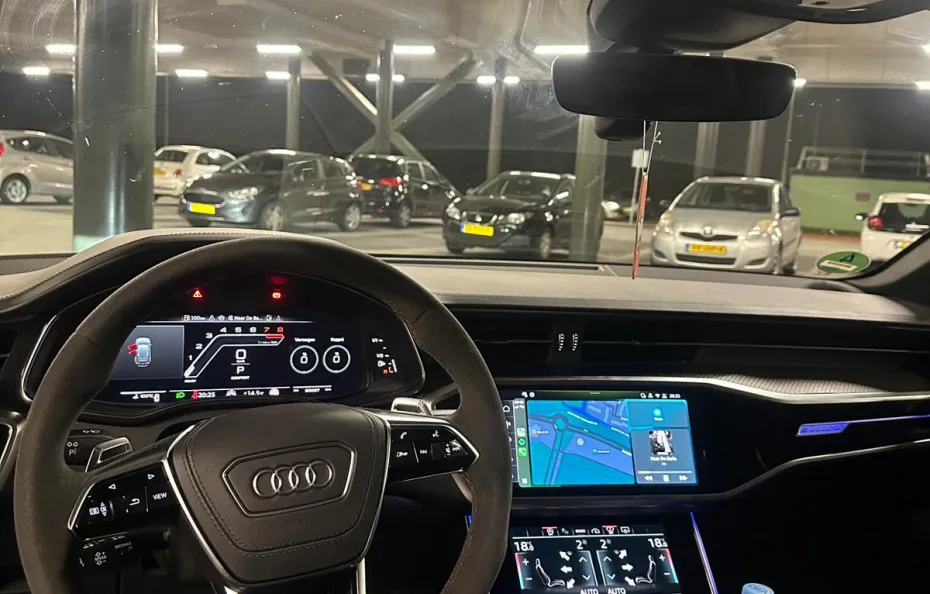 huur Audi RS6 Performance (2025) 1