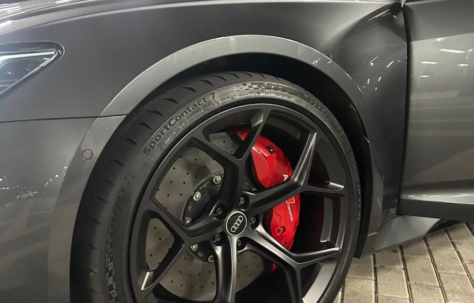 huur Audi RS6 Performance (2025) 1