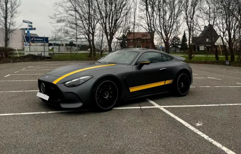 huur Mercedes Benz GT63 AMG 1