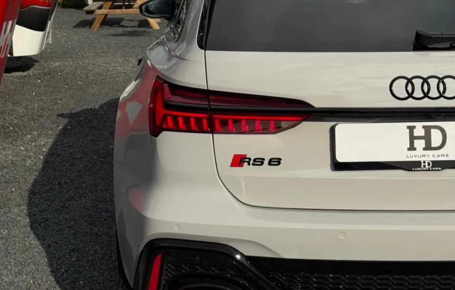 huur Audi RS6 Performance