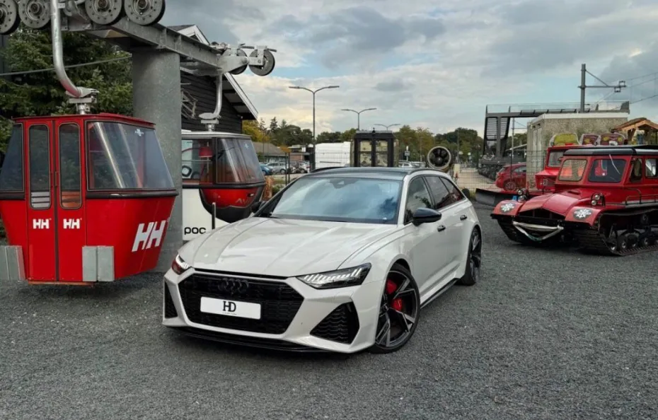 huur Audi RS6 Performance 1