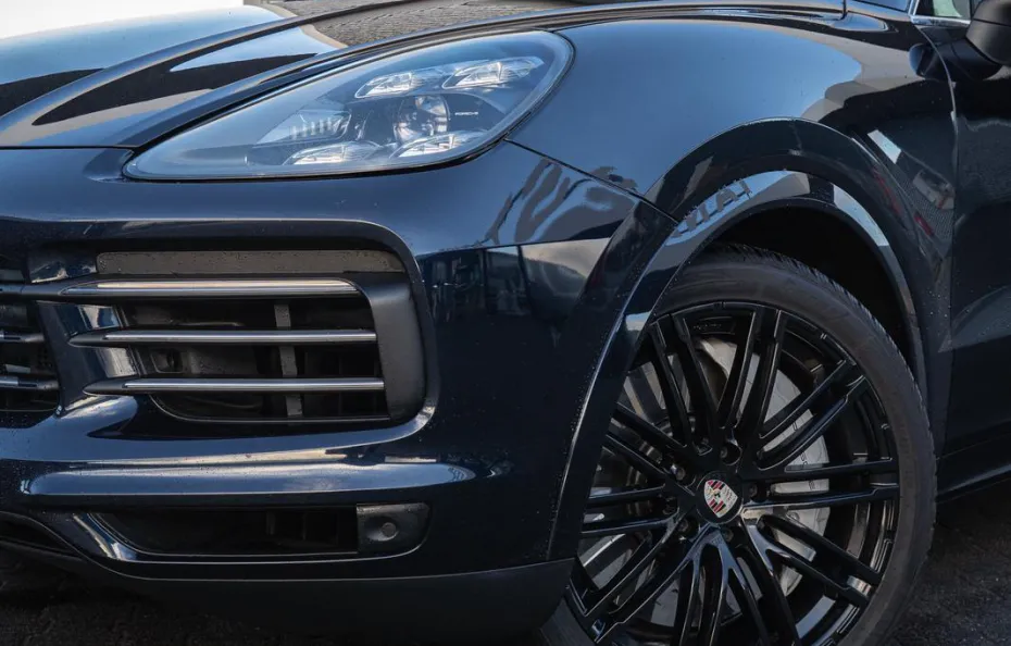 huur Porsche Cayenne 1
