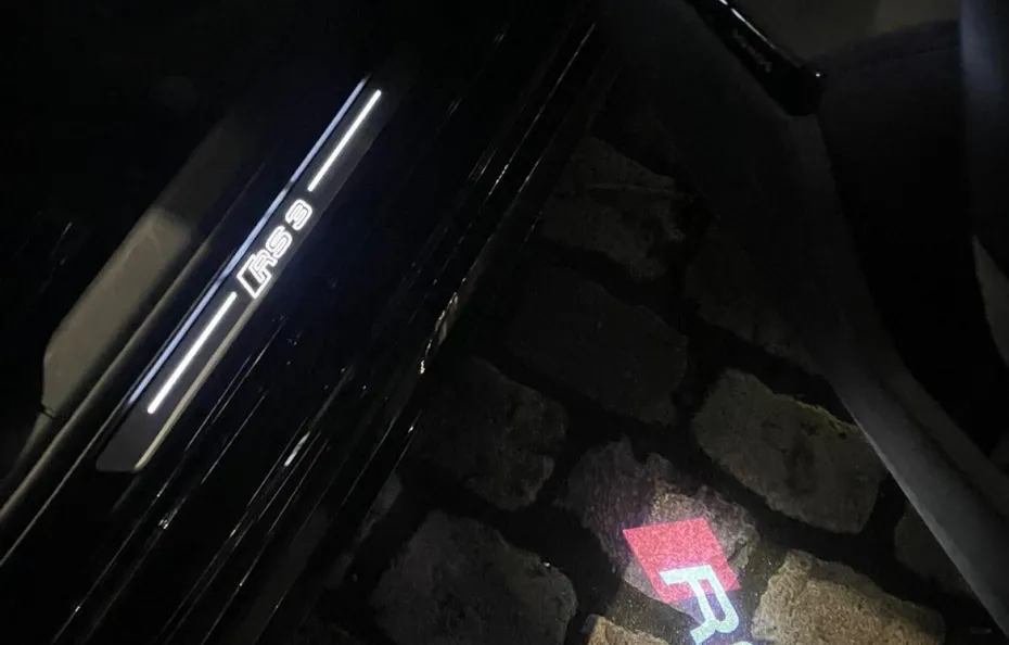 huur Audi RS3 Sportback (2025) 1