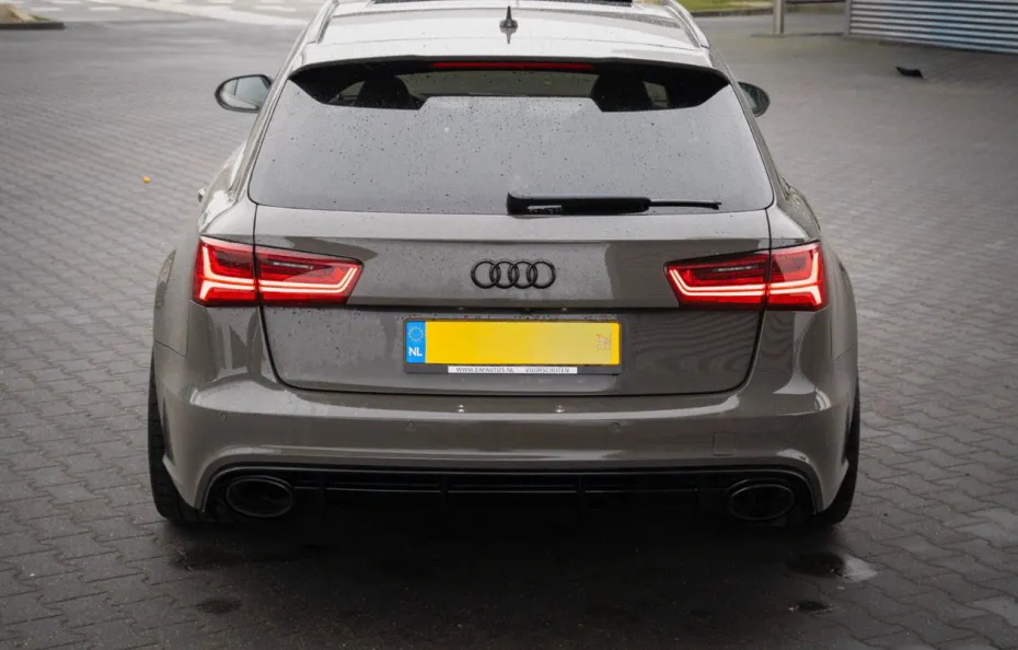 huur Audi RS6 C7 (700PK) 1