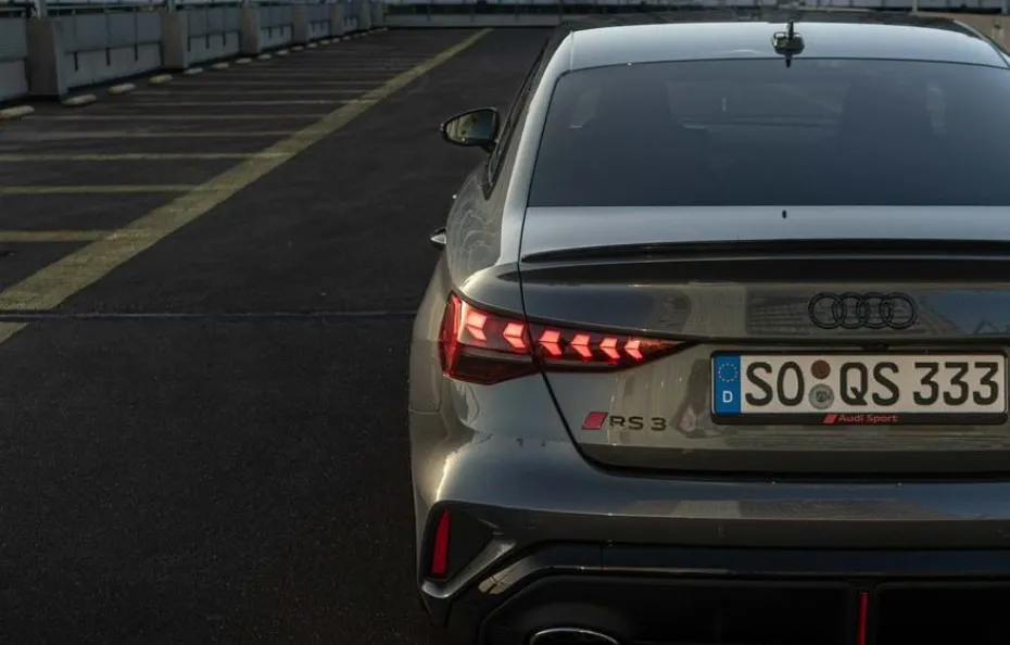 huur Audi RS3 Limousine (2025)