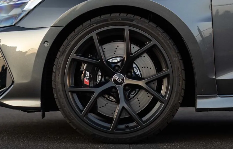 huur Audi RS3 Limousine (2025)